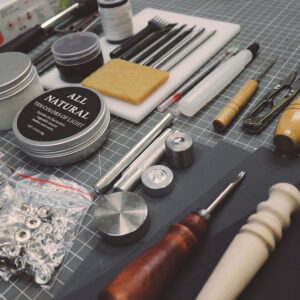 「即期品特賣」WX超效飽滿皮革邊油 (無法下單之顏色即為售完)