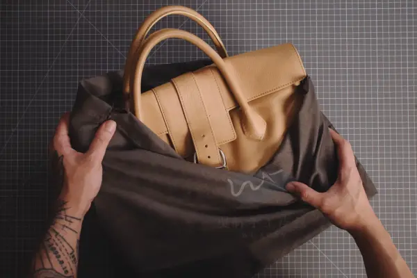 「皮友專屬」WX麂皮絲絨防塵袋 (大/小)