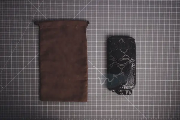 「皮友專屬」WX麂皮絲絨防塵袋 (大/小)