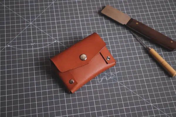 「CP2411名片夾」每月皮革課程版型 – 2024/11