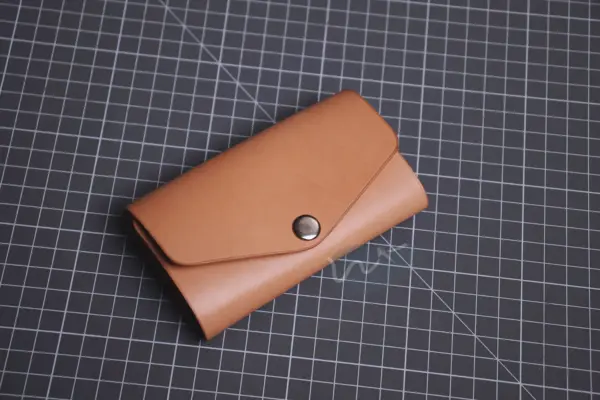 「CP2505鑰匙包」每月皮革課程版型 – 2025/5