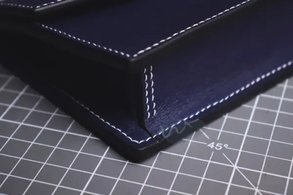 「CP2507中性手拿包」每月皮革課程版型 – 2025/7