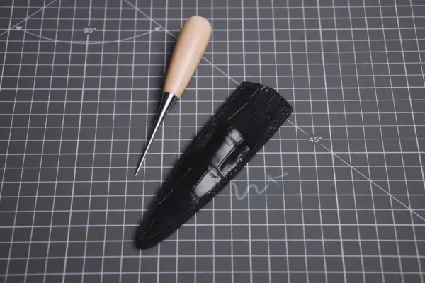 「CP2509綜合工具套」每月皮革課程版型 – 2025/9